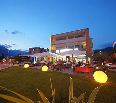 Centro Vela 3* Riva del Garda